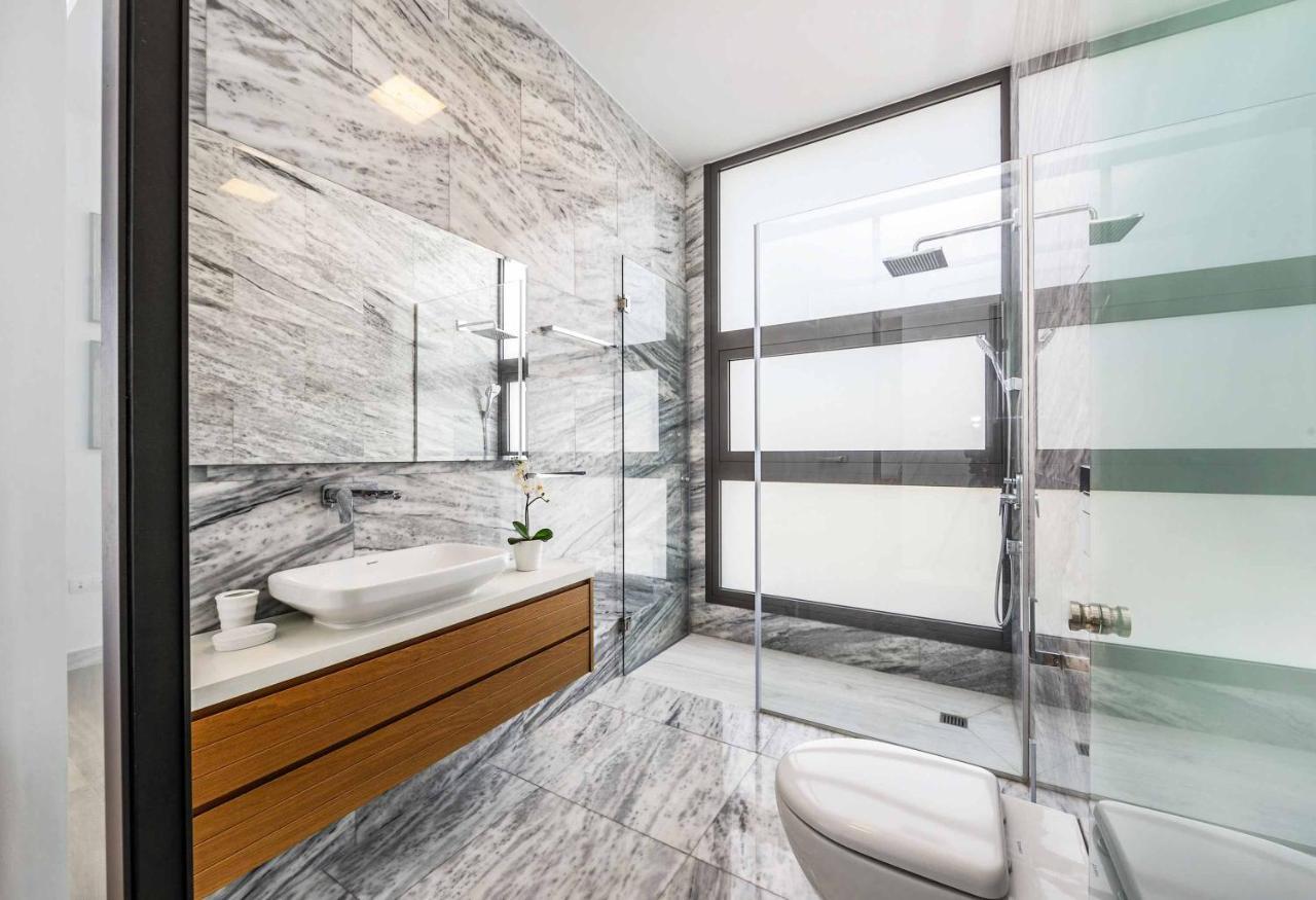 Laurus 1 * Paphos